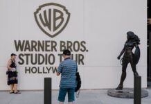 Угода Paramount-Skydance Зазнала Регуляторної Перевірки Після Успіху в Раді Директорів