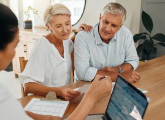 Despesas com aposentadoria: como os gastos mudam entre 65 e 75 anos