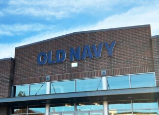 Растущие цены на нефть скоро могут привести к повышению цен в Old Navy и не только