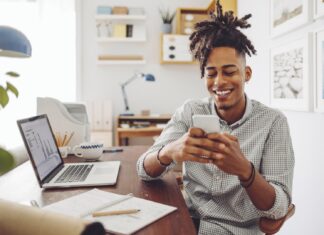 Money Market Accounts vs. CDs: Choosing the Right Tool for Your Savings