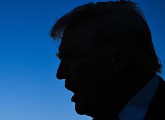 Technologia, przestrzeń i chaos: Migawka z kwietnia 2026 r