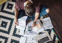 Pourquoi manquer la date limite fiscale pourrait vous coûter en moyenne 435 $